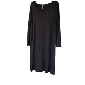 Zenana Outfitters•Gray Scoop Neck Long Sleeve Dress